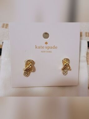Kate Spade Flip Flops Stud Earrings In Gold